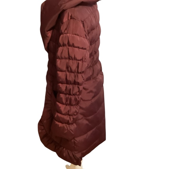 Ciao  Milano Quilted Coat in wine size large - Picture 7 of 9